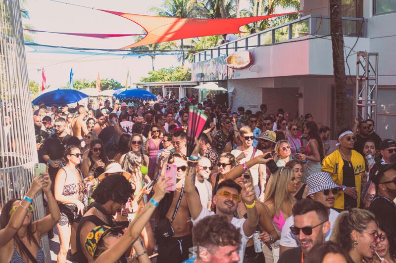 2022-03-26-MMW-2022---Epic-Pool-Parties---Sagamore-Hotel---Hot-Creations-244